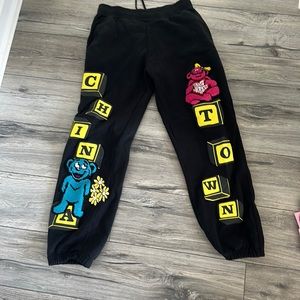 Chinatown market sweatpants